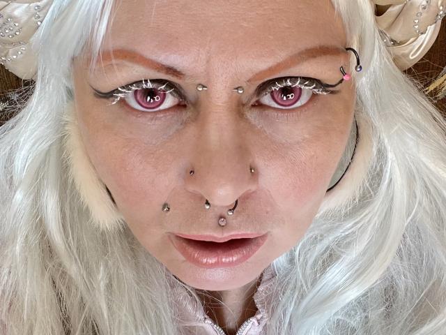 Icecandyshokolade - Live porn &amp; sex cam - 29035826