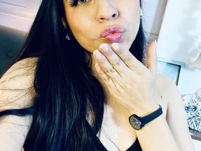 ZoeRedds - Live porn &amp; sex cam - 29036303