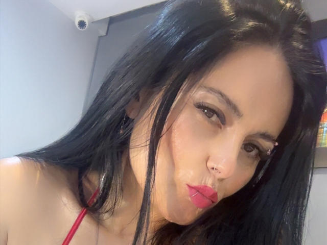 CharlotteCrofort - Live porn &amp; sex cam - 29038079