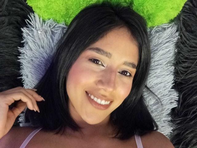 BrianaHarpers - Live porn &amp; sex cam - 29039072