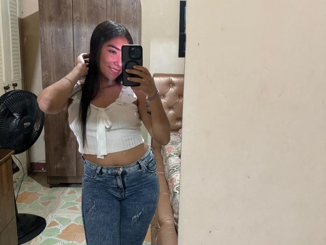 SharonKlart - Sexe cam en vivo - 29042396