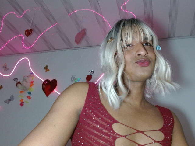 IdiiaLatina - Live porn &amp; sex cam - 29043320