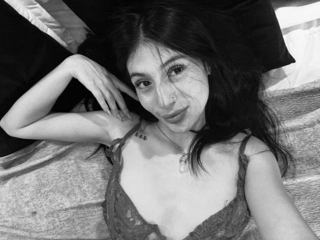 SophieBeaumont - Live sexe cam - 29044607