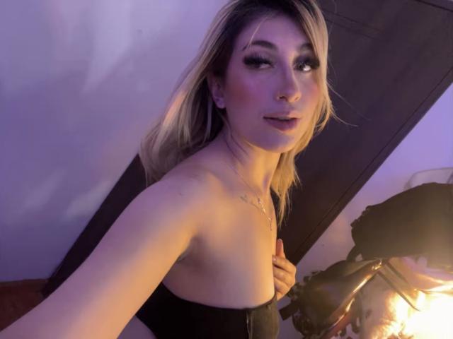 SammyViolet - Live porn &amp; sex cam - 29044775