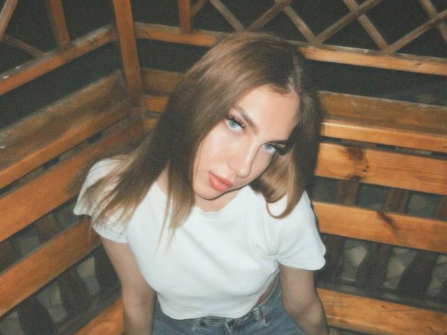 AleaseBenson - Sexe cam en vivo - 29045825