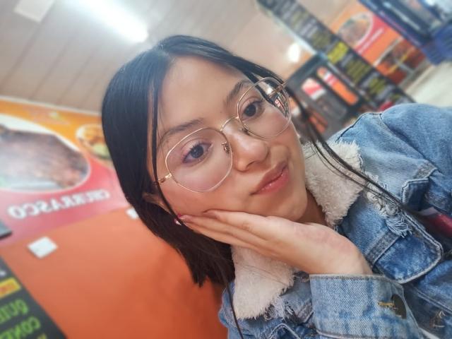 AnittaRouses - פורנו בשידור חי ומצלמת סקס - 29050196