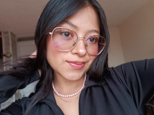 AnittaRouses - Élő pornó és szexkamera - 29050340