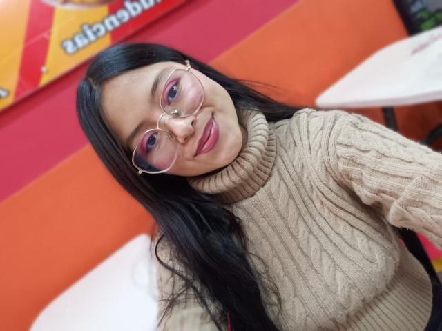 AnittaRouses - Live porn &amp; sex cam - 29050424