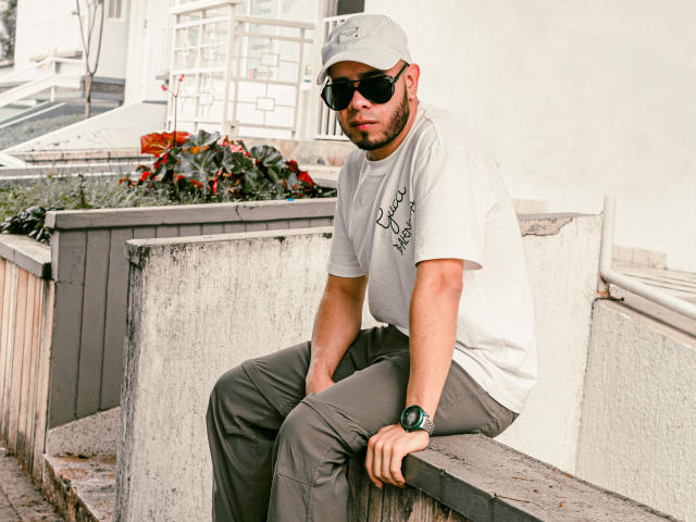 Meduleo - сексуальная веб-камера в реальном времени - 29054024