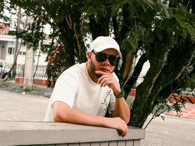 Meduleo - сексуальная веб-камера в реальном времени - 29054027