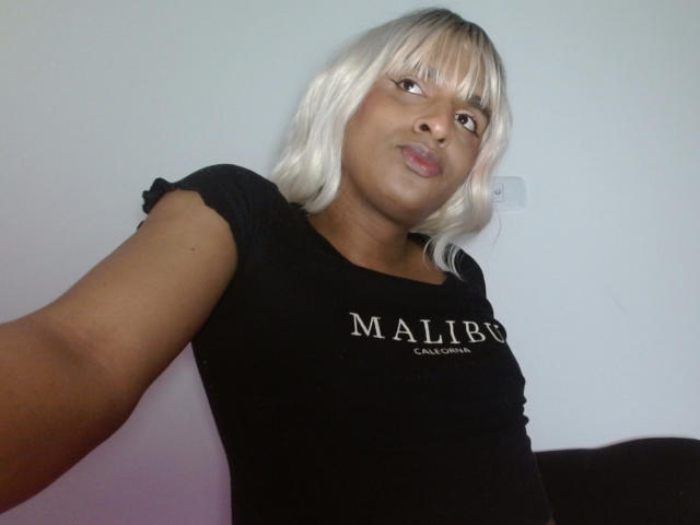 IdiiaLatina - Sexe cam en vivo - 29054075