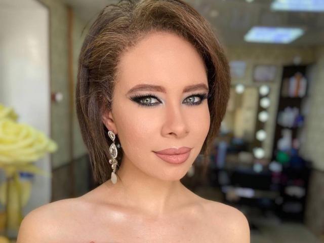 ClotildeMerzlak - Live porn &amp; sex cam - 29059427