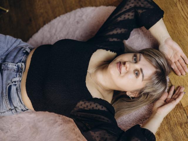 VeronicaSvitt - ライブポルノ&amp;セックスカム - 29061932