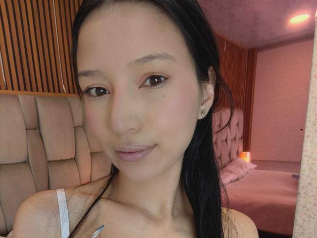 SophieDelaney - Live Sex Cam - 29062121