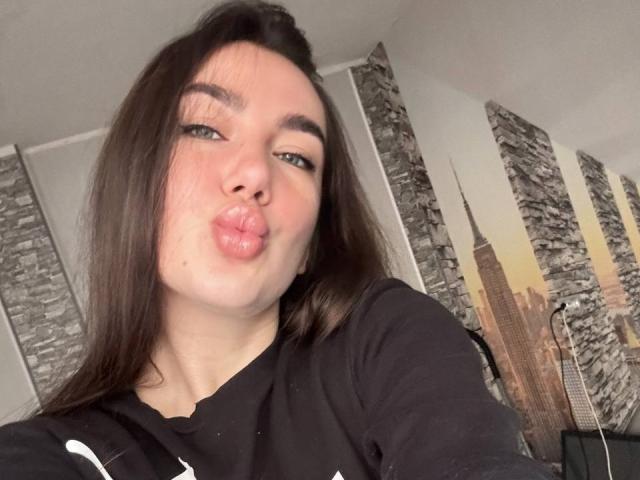 AraiaSheri - Live sex cam - 29069336