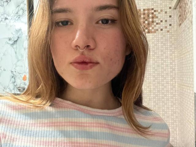 AlisaSellinger - Live sex cam - 29069843