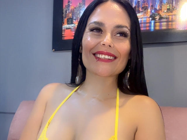CharlotteCrofort - Live porn &amp; sex cam - 29072306