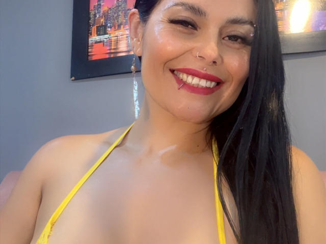 CharlotteCrofort - Live porn &amp; sex cam - 29072309