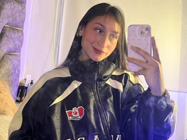 MaddyCarina - Live porn &amp; sex cam - 29073125