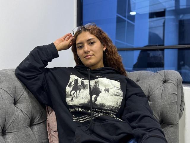 TaniaLux - Live porn &amp; sex cam - 29076578