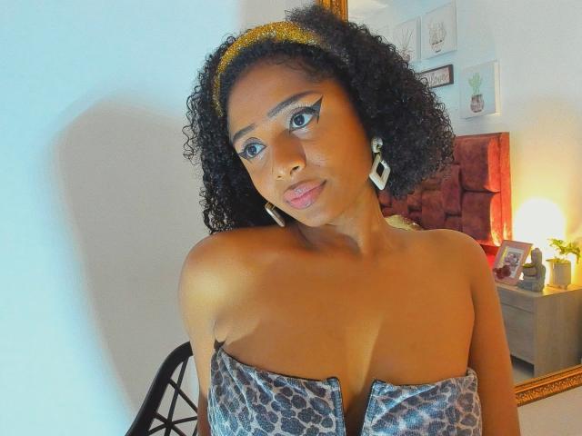 MeganWlliams - Live porn &amp; sex cam - 29076923