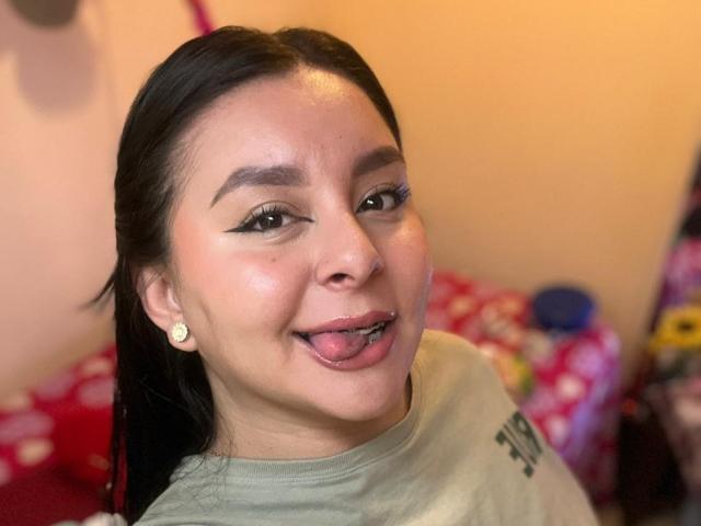 EmaJames - Live porn &amp; sex cam - 29081219