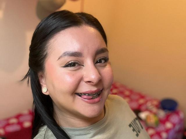 EmaJames - Live porn &amp; sex cam - 29081225