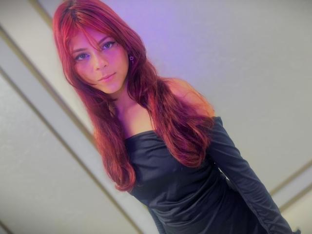 ViioletteRoselle - Élő pornó és szexkamera - 29083718