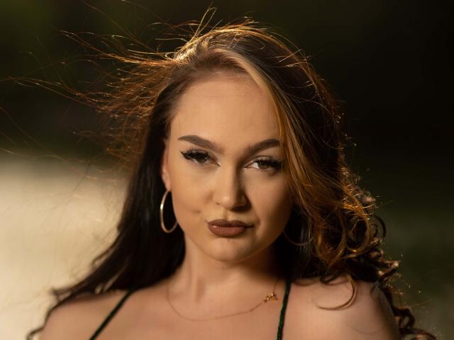 BustyBabeHot - Élő pornó és szexkamera - 29086334