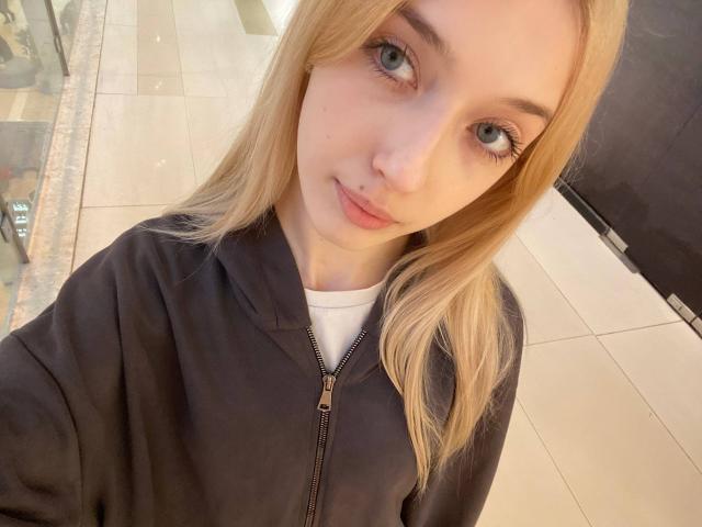 MarcellaMcleskey - Live porn &amp; sex cam - 29088776