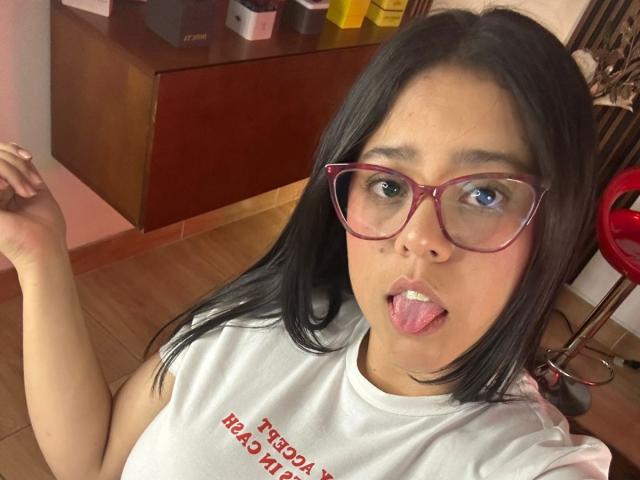 ConnySaenz - Live porn &amp; sex cam - 29098301