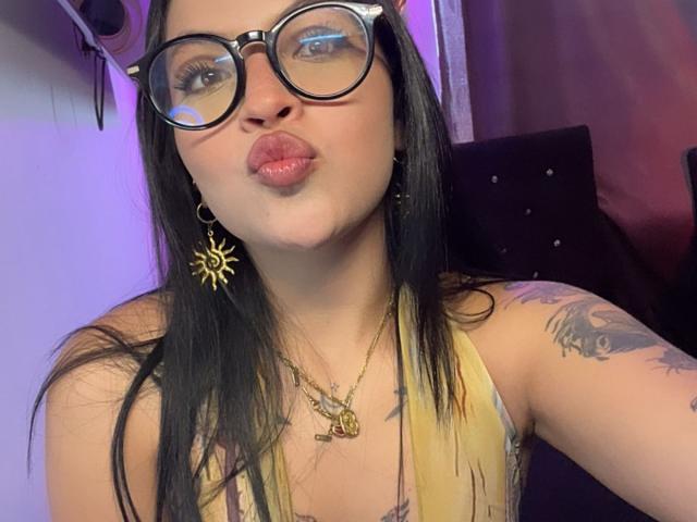 NyraVanel - Live porn &amp; sex cam - 29101106