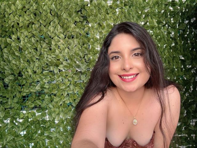 LucianaBlake - Live porn &amp; sex cam - 29103743