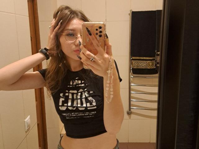 DelfinaAuble - Sexe cam en vivo - 29106914