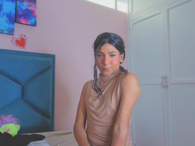 ZoeHotMoretti - Live porn &amp; sex cam - 29108831