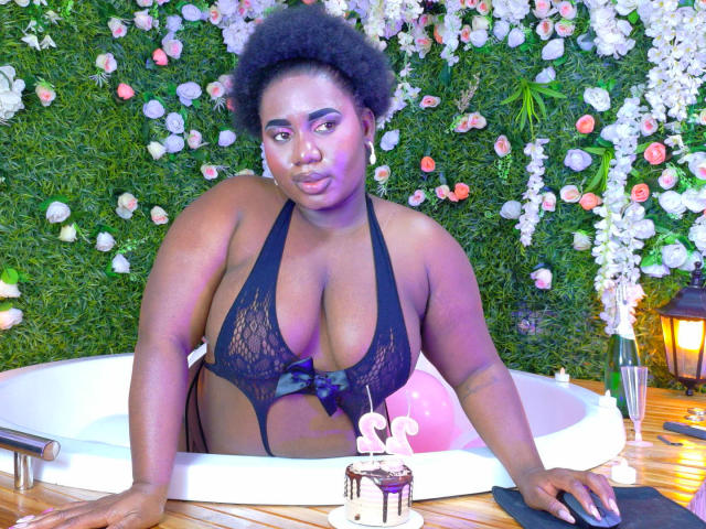 Dilay - Live porn &amp; sex cam - 29113772