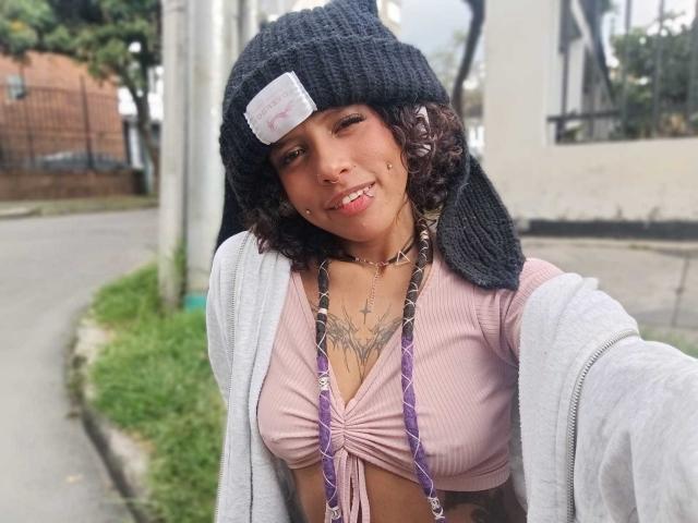 LunaKeller - Live porn &amp; sex cam - 29115716