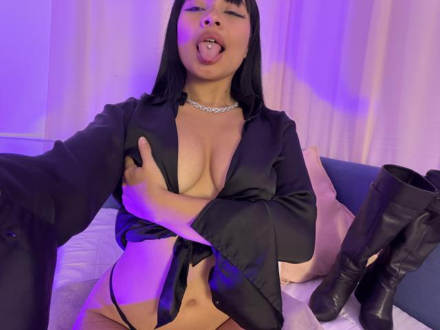 VannesaSaenz - Live porn &amp; sex cam - 29117120
