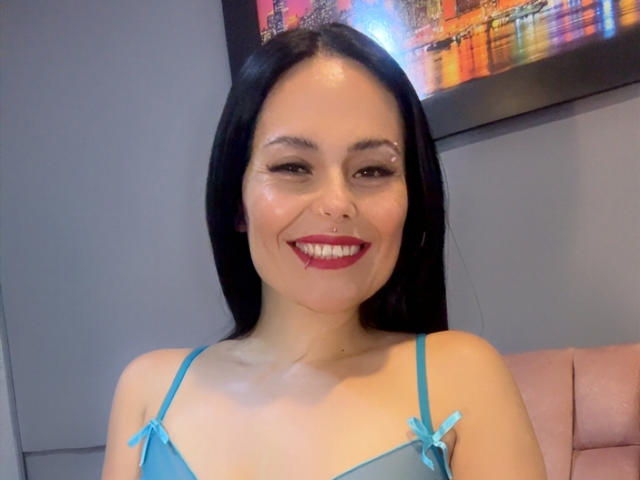 CharlotteCrofort - Live porn &amp; sex cam - 29117984