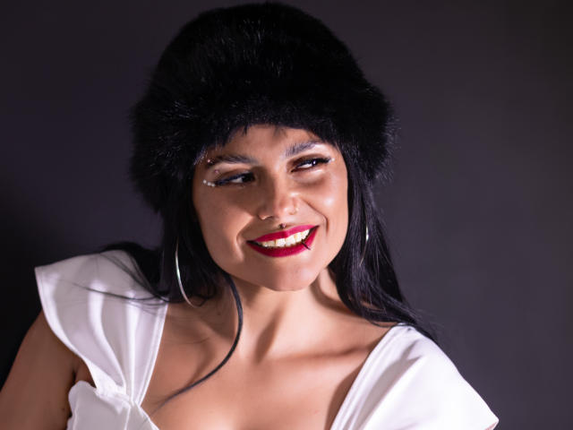 CharlotteCrofort - Live porn &amp; sex cam - 29118155