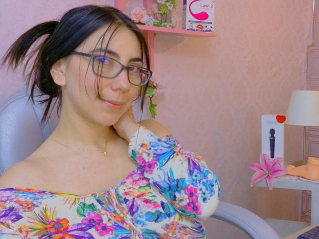 FreyaraVenwo - Live porn &amp; sex cam - 29118743