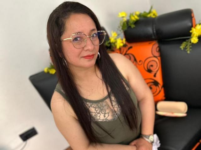 VictoriaRousse - Camera khiêu dâm &amp; quyến rũ trực tiếp - 29121761