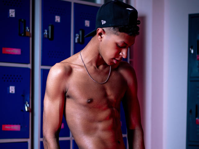 JhonatanGuzman - Live porn &amp; sex cam - 29122346