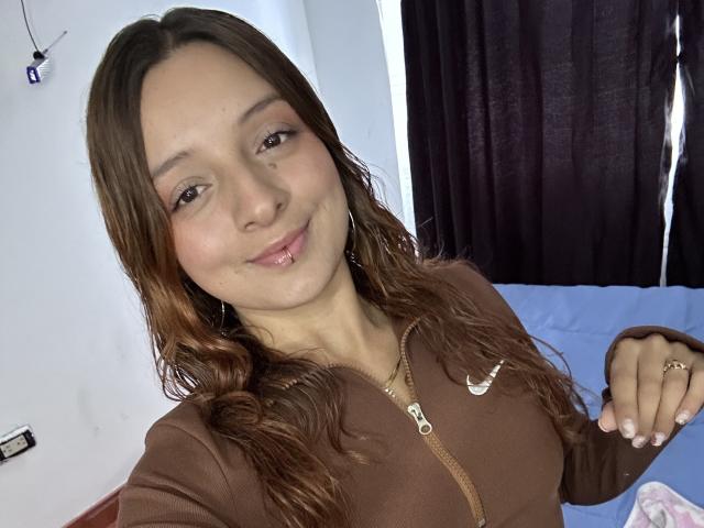 SaarahJones - Live porn &amp; sex cam - 29122388