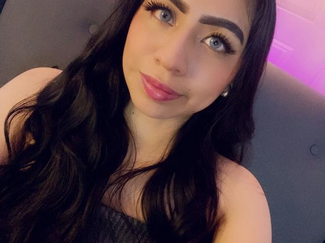 ZoeRedds - Live sex cam - 29123615