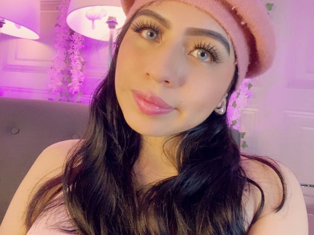 ZoeRedds - Live porn &amp; sex cam - 29123768
