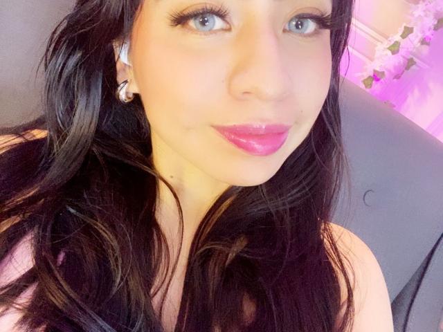 ZoeRedds - Live porn &amp; sex cam - 29123804