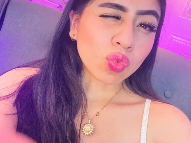 ZoeRedds - Live porn &amp; sex cam - 29123861