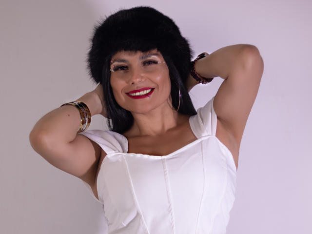 CharlotteCrofort - Live porn &amp; sex cam - 29127095