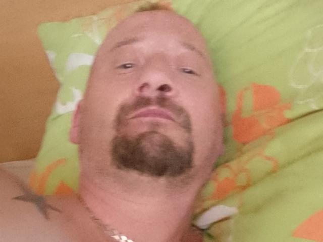 Dejvis - Live porn &amp; sex cam - 29136776